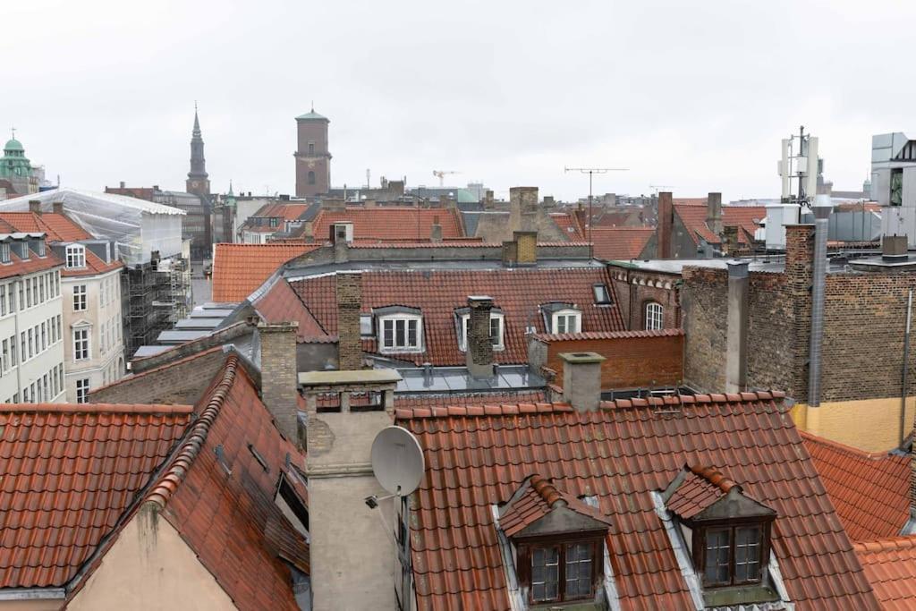 2br With Amazing Skyline View Apartment *