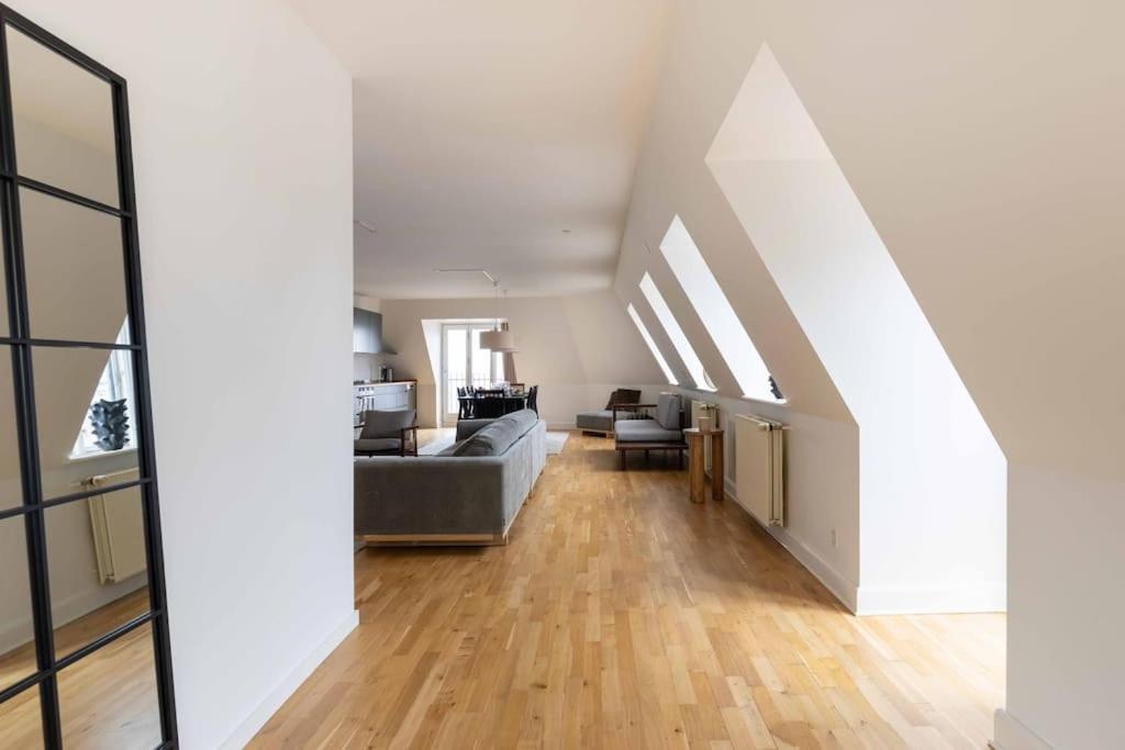 2br With Amazing Skyline View Lejlighed København
